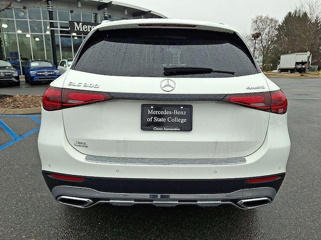 2023 Mercedes-Benz GLC GLC 300 - Photo 9