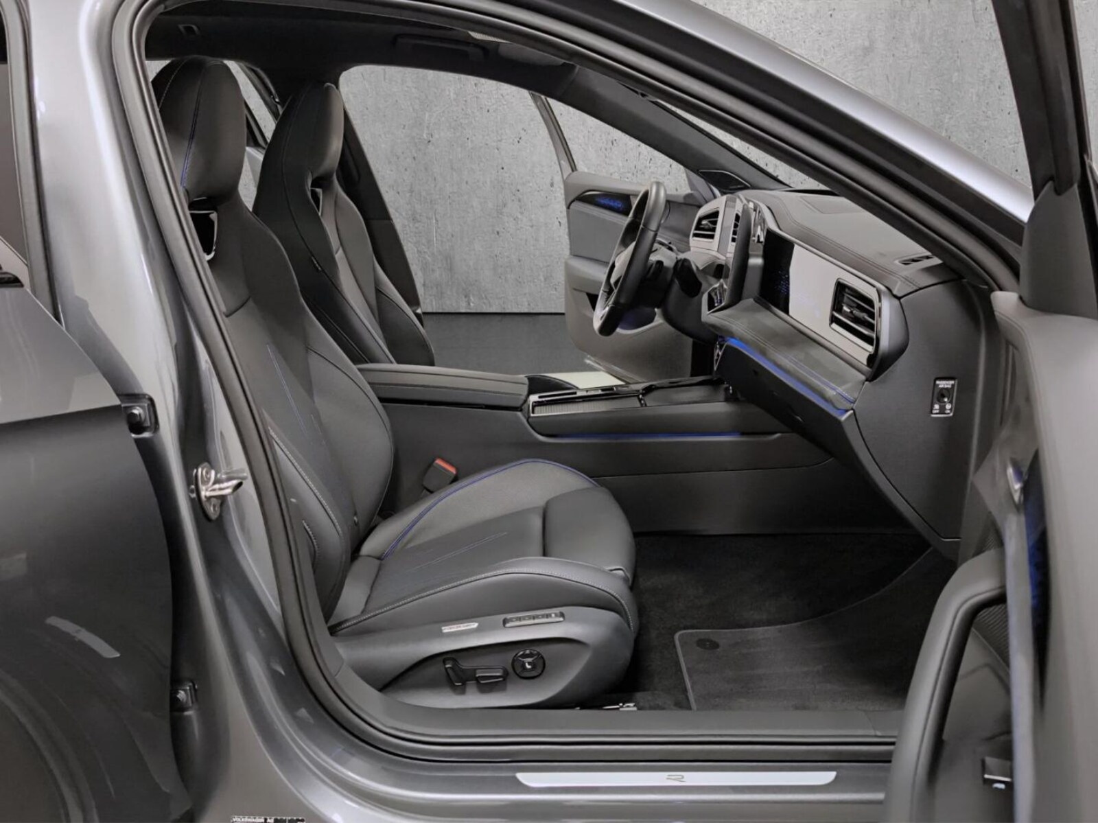 Volkswagen Passat – Bild 13