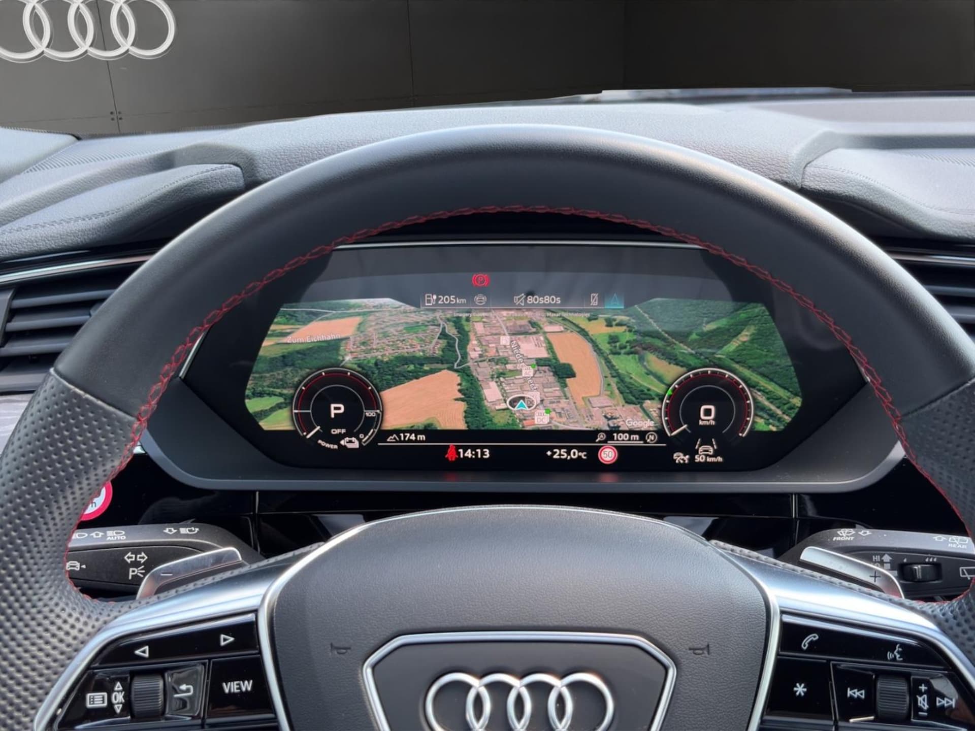 Audi Q8 e-tron S line