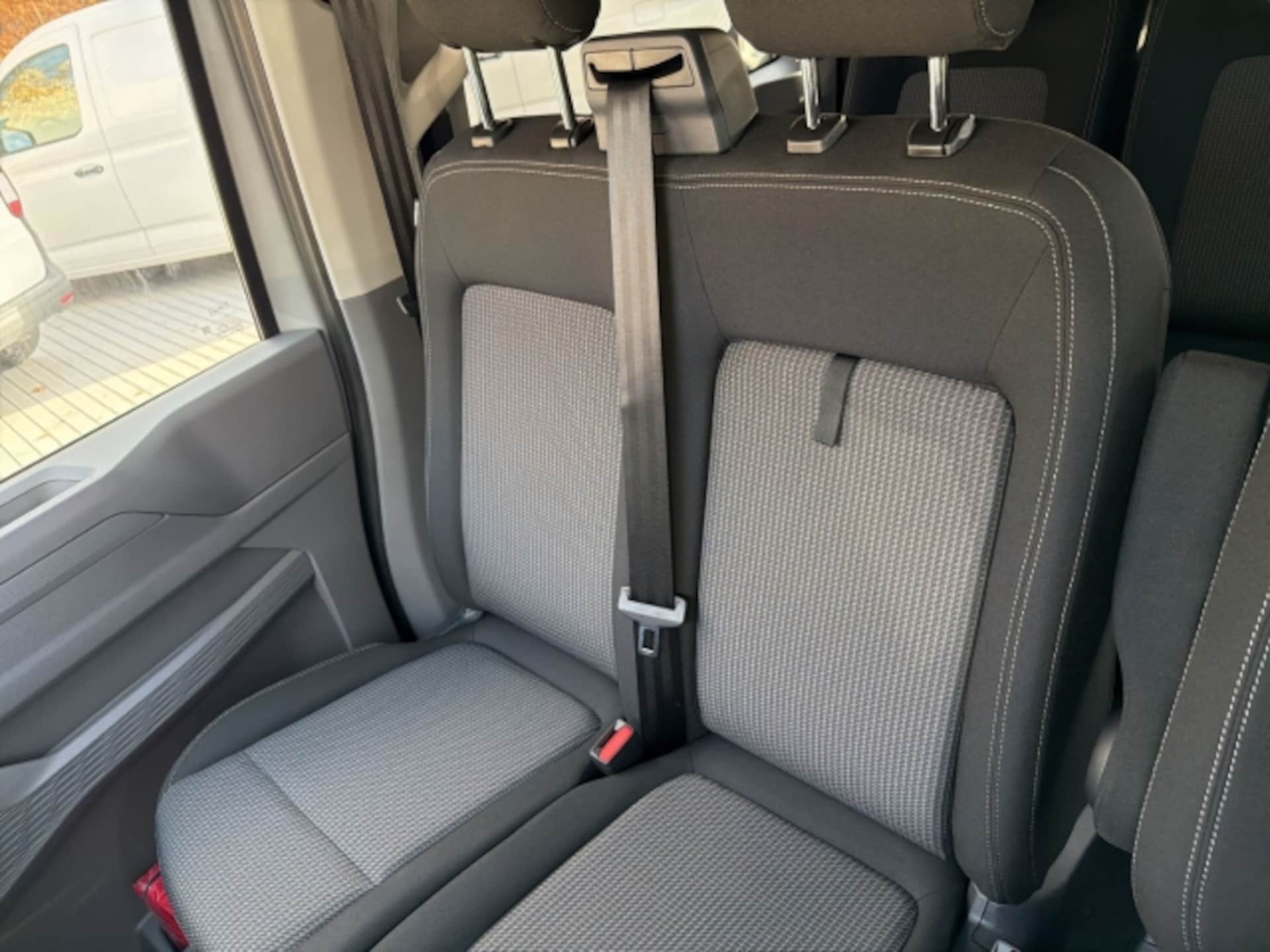 Volkswagen Transporter Kombi kurzer Radstand