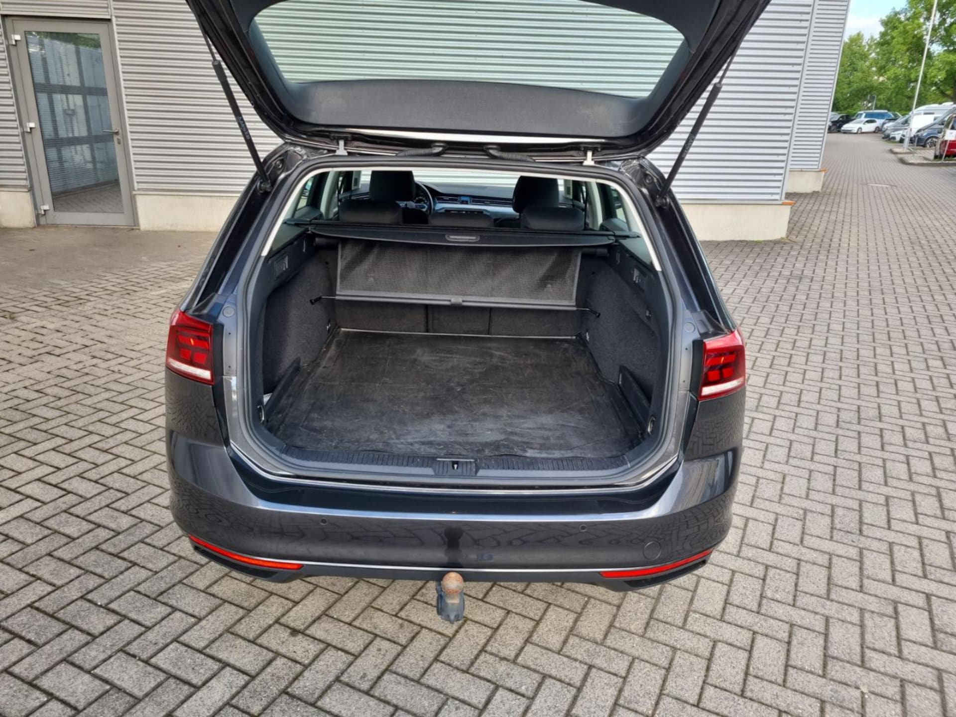 Volkswagen Passat Variant Basis-Modell