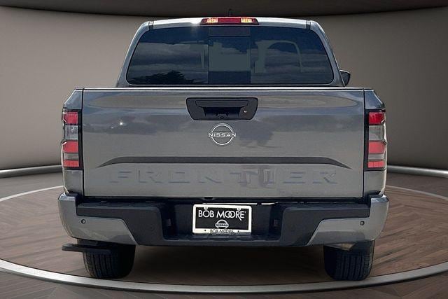 2025 Nissan Frontier