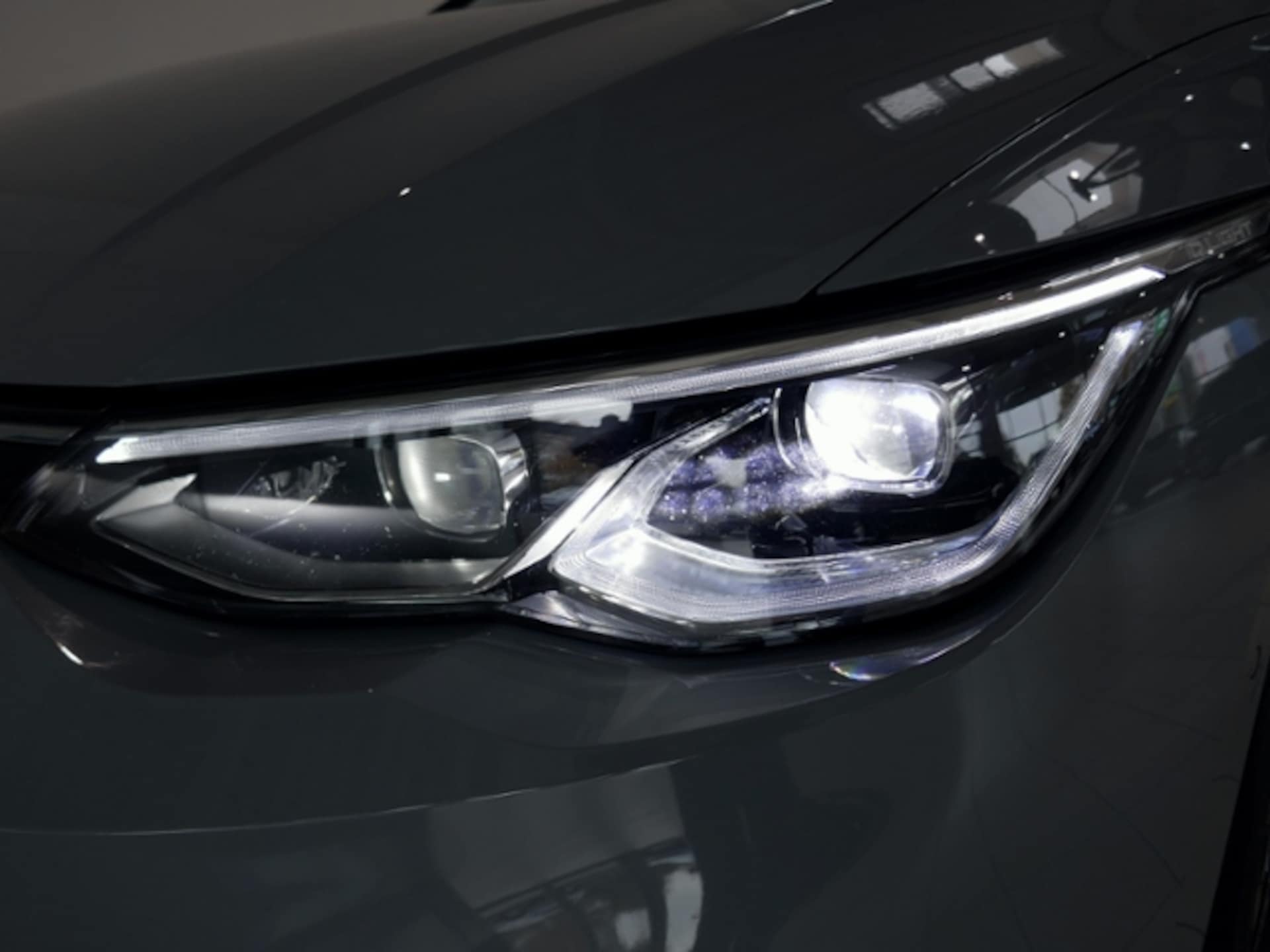 Volkswagen Golf Active