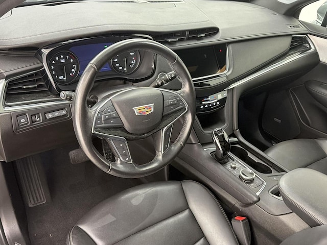 2022 Cadillac XT5