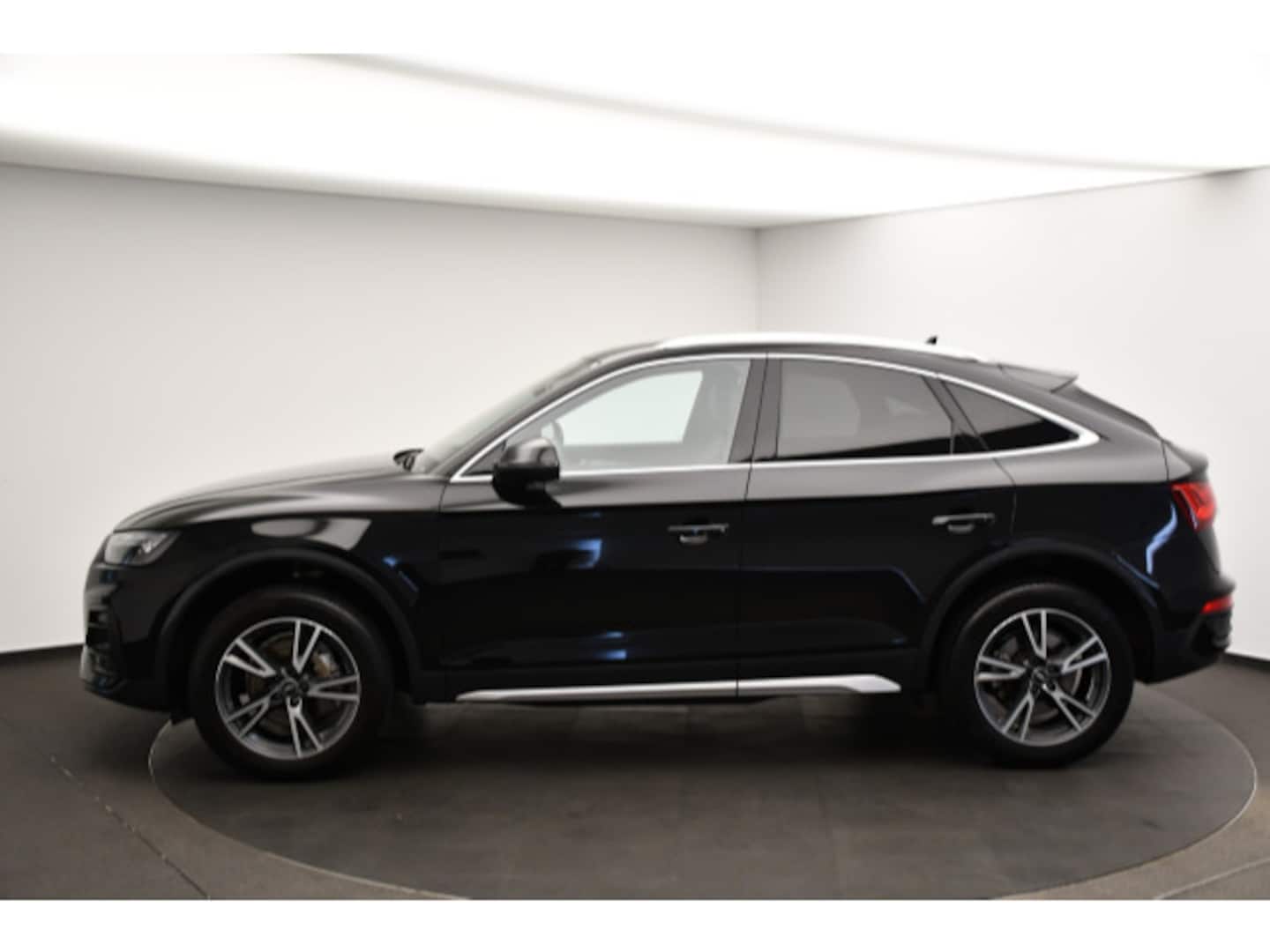 Bild über Audi Q5 Sportback 45 TFSI quattro S tronic - für weitere Informationen kontaktieren Sie den Audi Partner