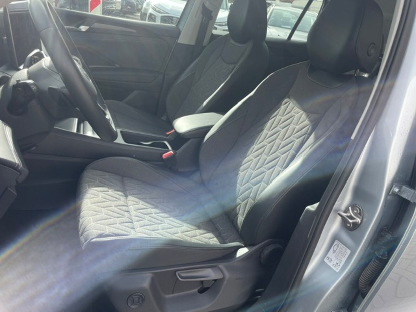 Volkswagen Tiguan – Bild 12