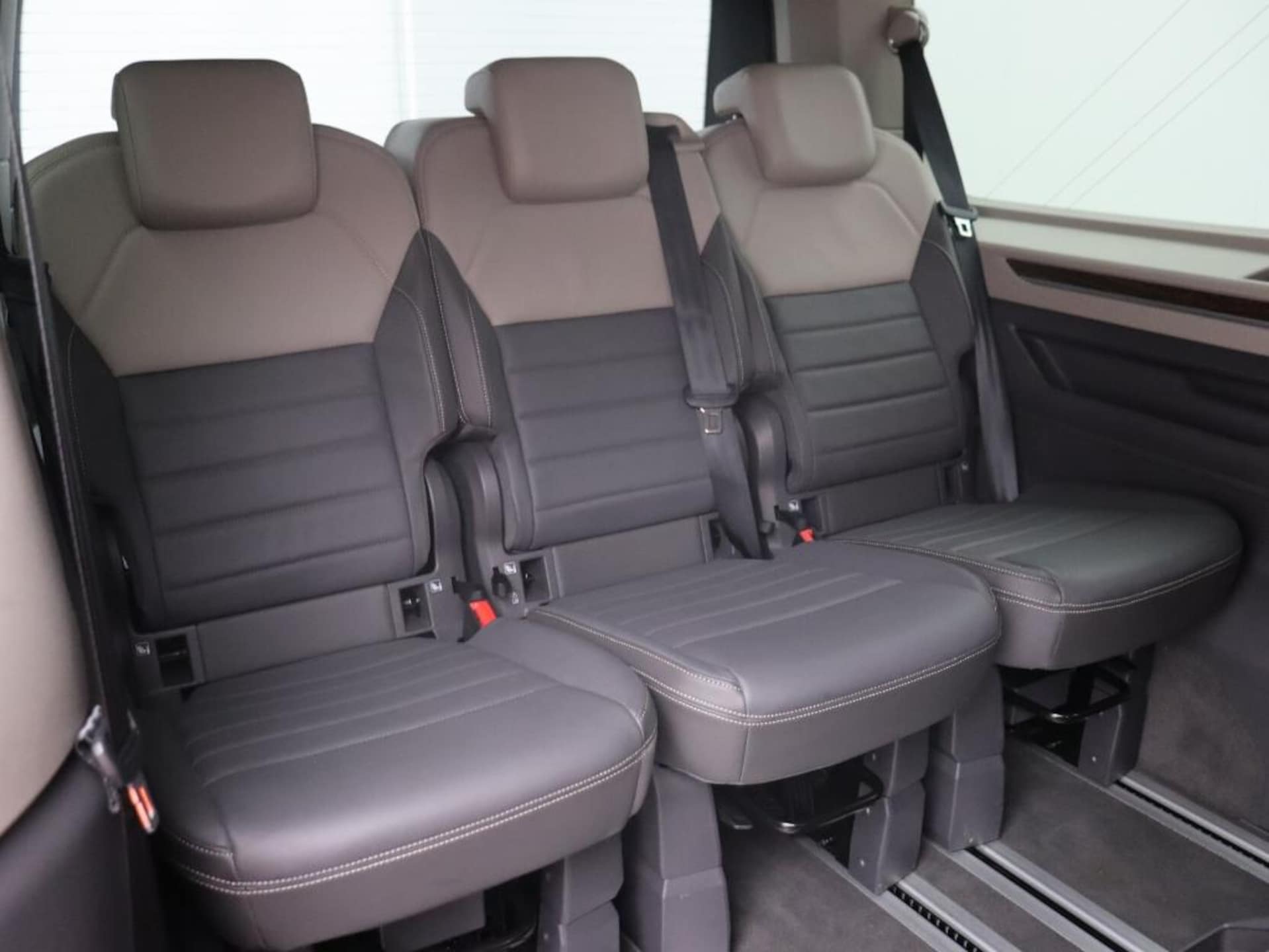 Volkswagen Multivan Langversion Style