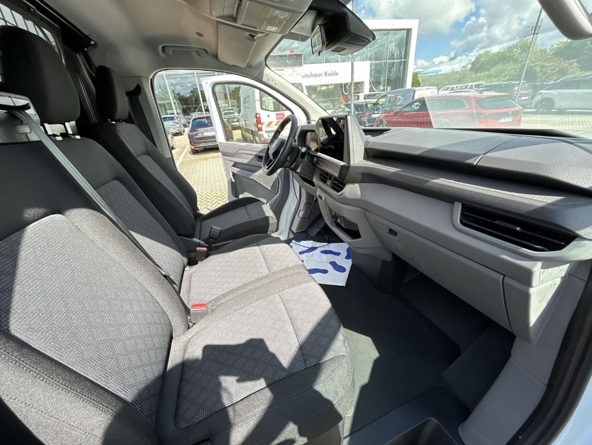 Volkswagen Transporter Kasten kurzer Radstand