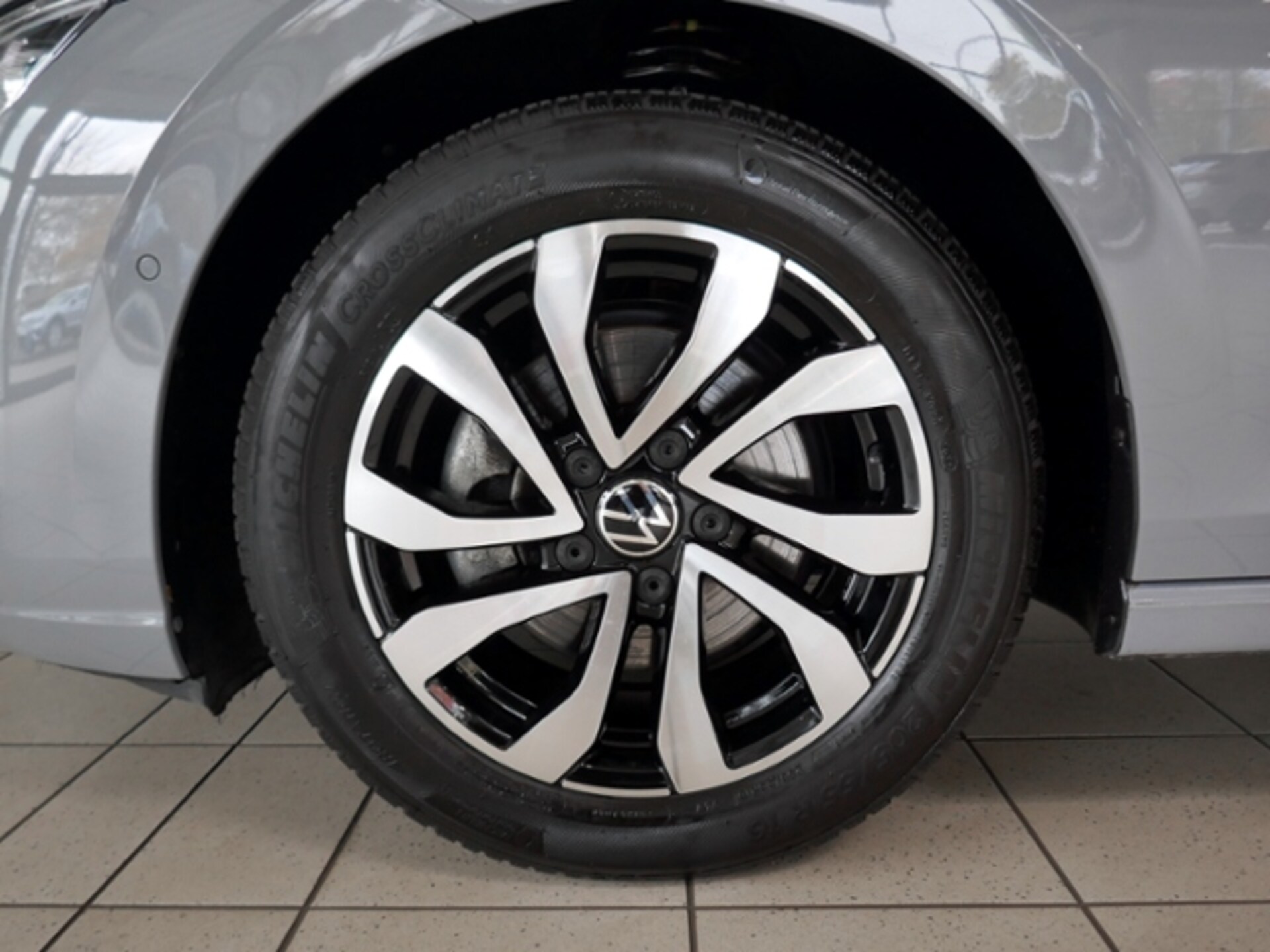 Volkswagen Golf Active