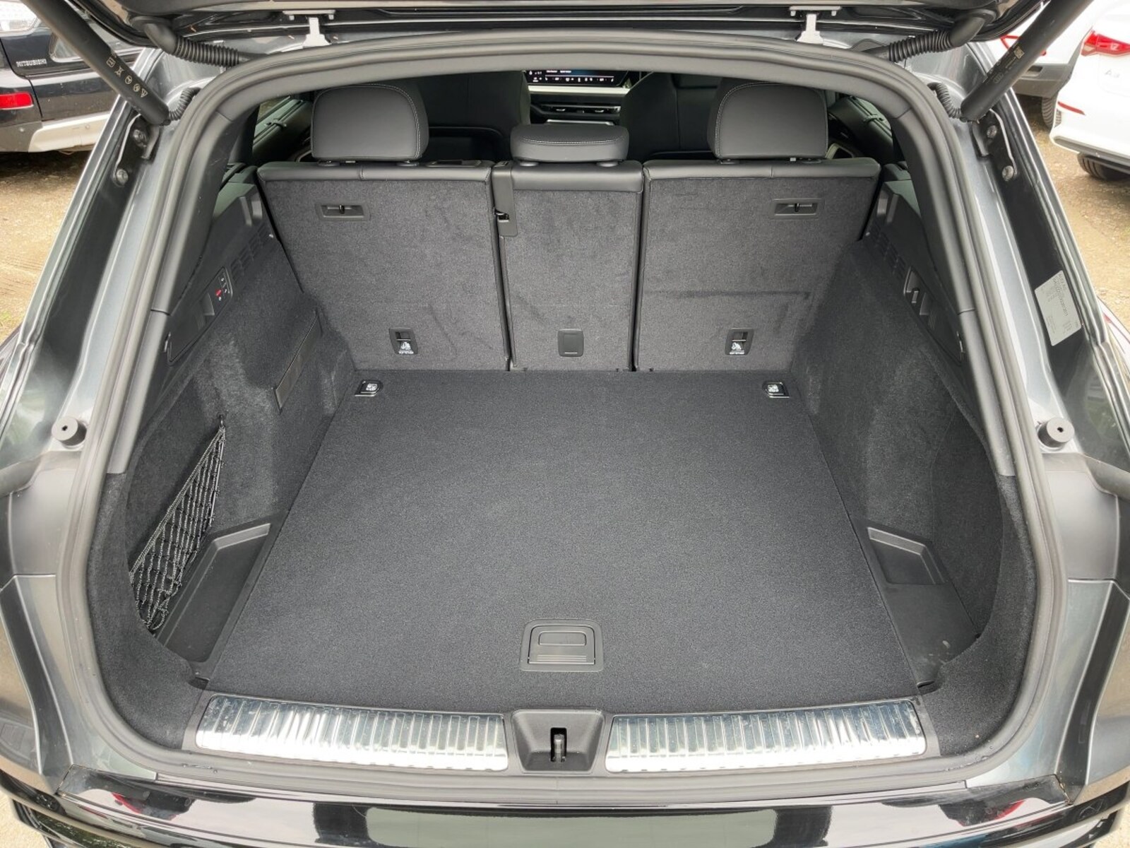 Audi SQ5 – Bild 12