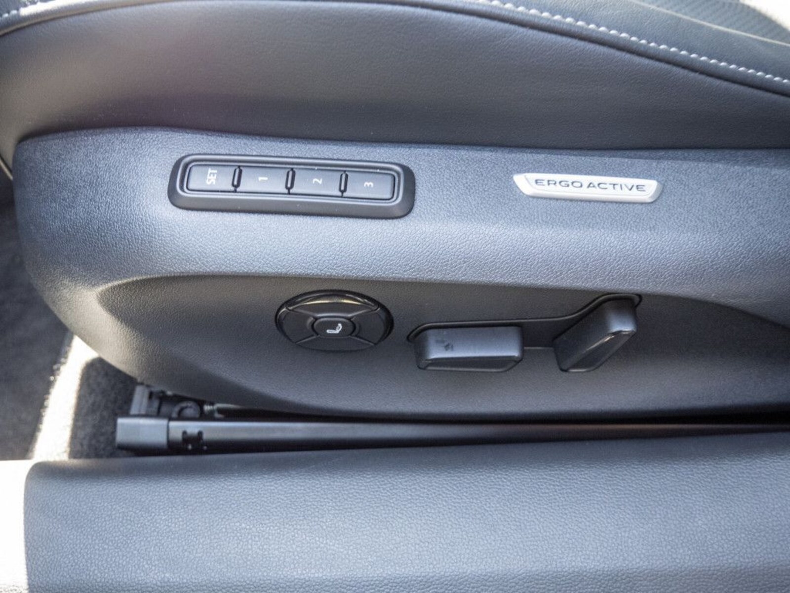 Volkswagen Passat – Bild 19