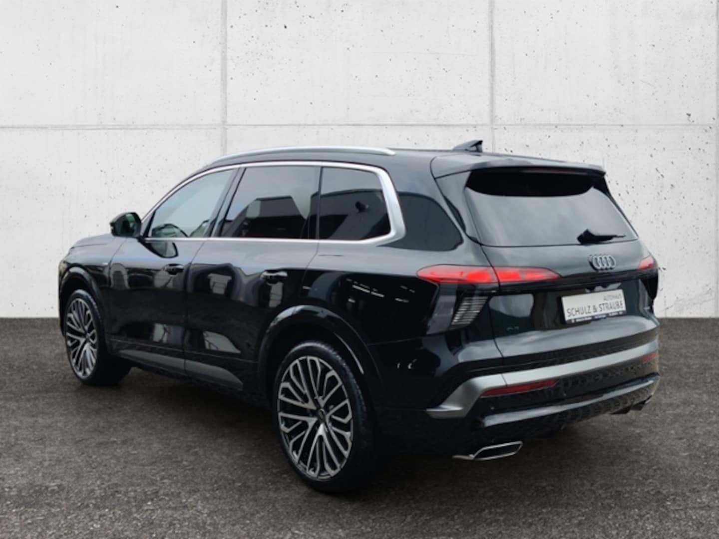 Bild über Audi Q7 SUV TDI quattro 220 kW tiptronic - für weitere Informationen kontaktieren Sie den Audi Partner