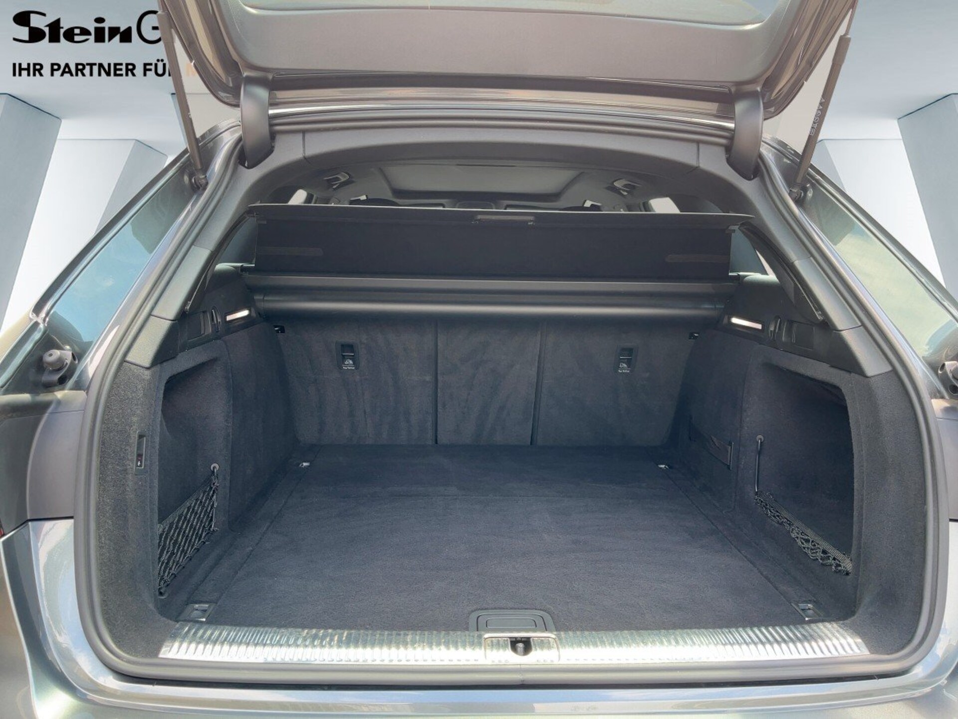 Audi A4 Avant S line