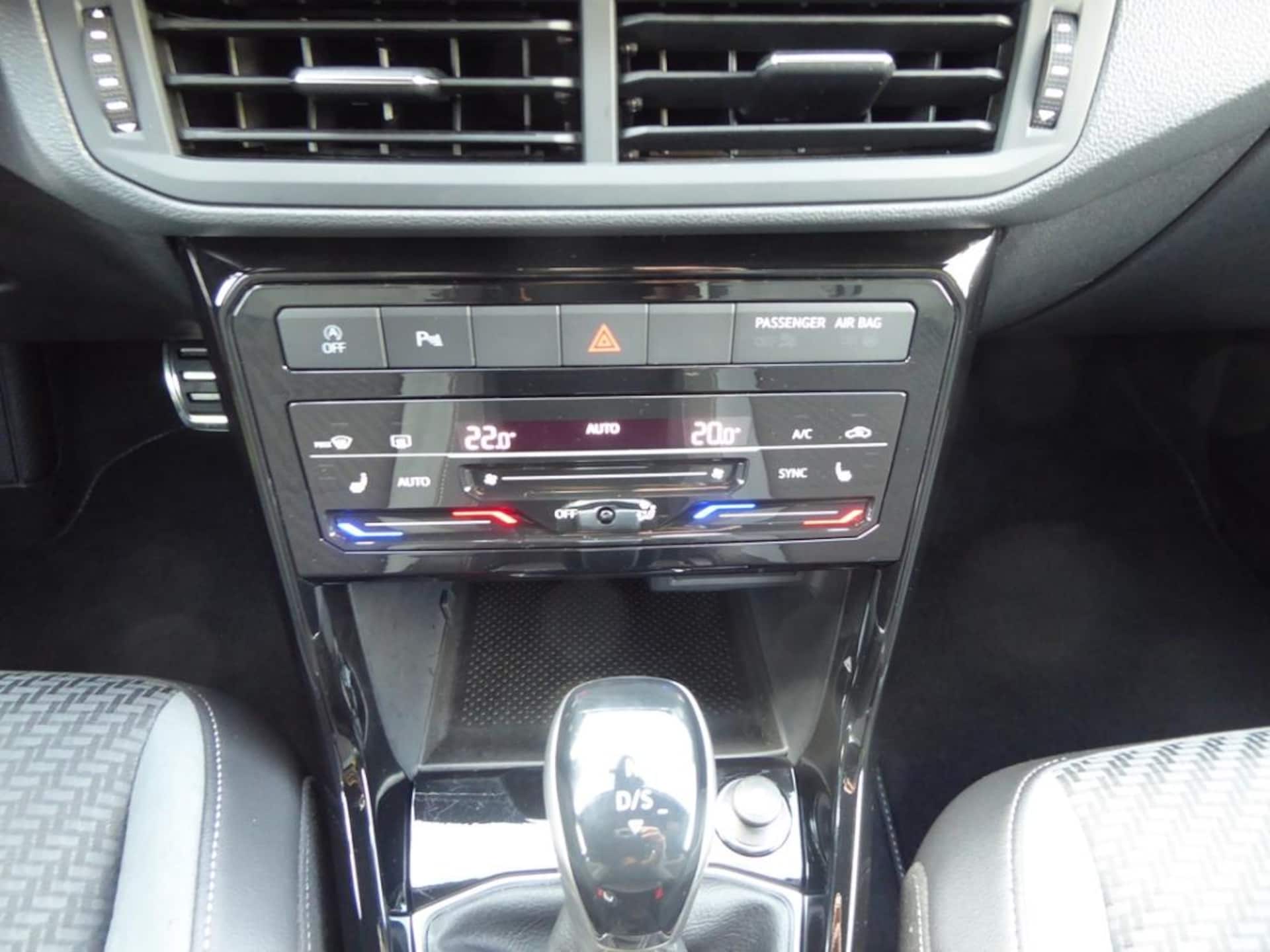 Volkswagen T-Cross R-Line