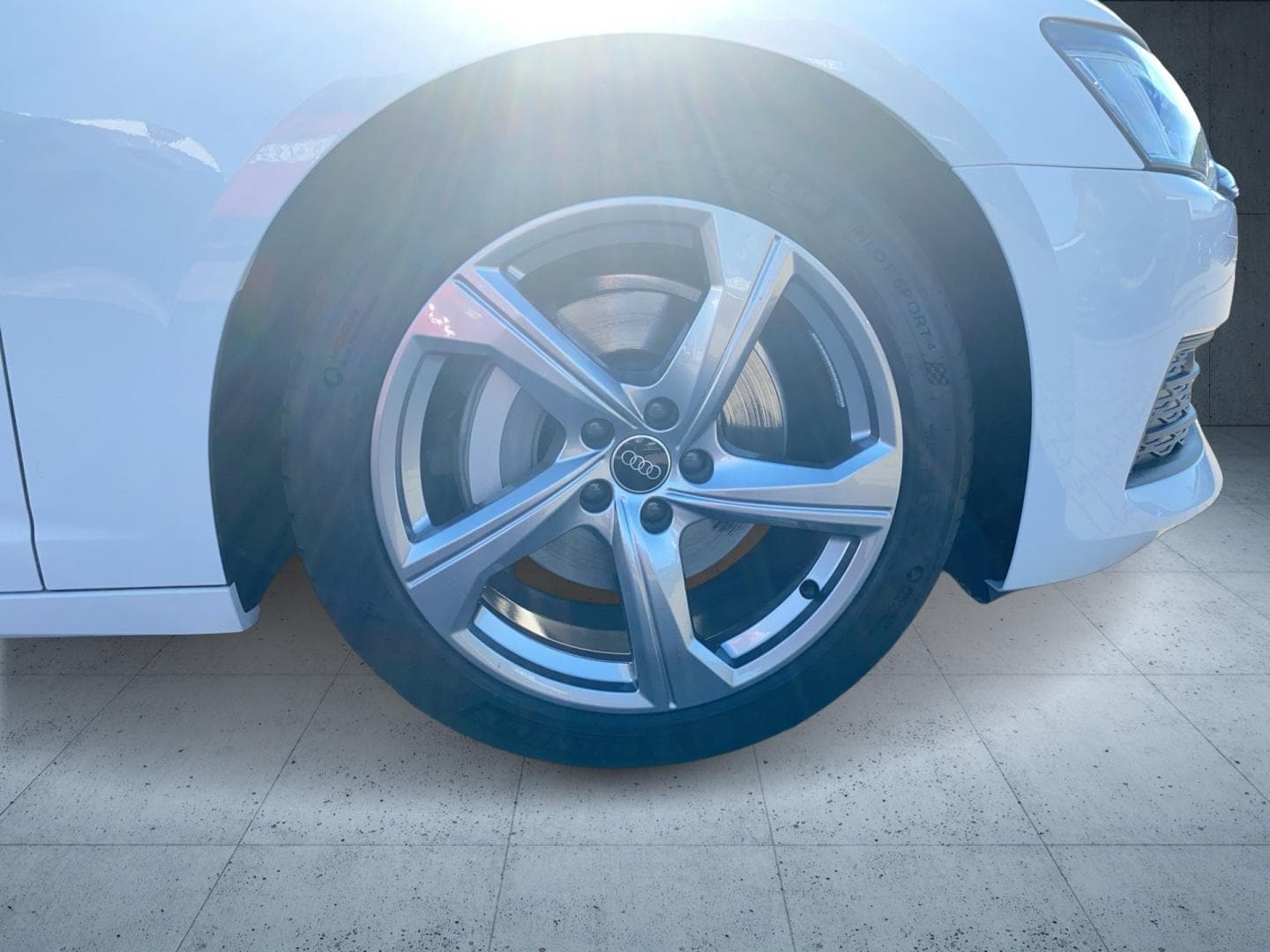 Bild über Audi A6 Avant 45 TDI quattro S tronic - für weitere Informationen kontaktieren Sie den Audi Partner