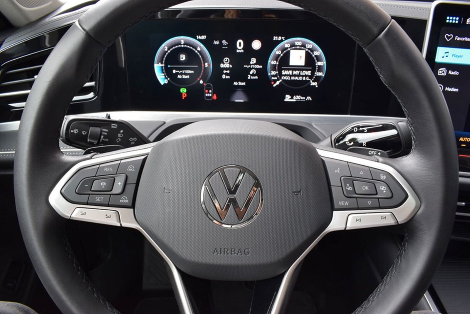 Volkswagen Passat – Bild 14