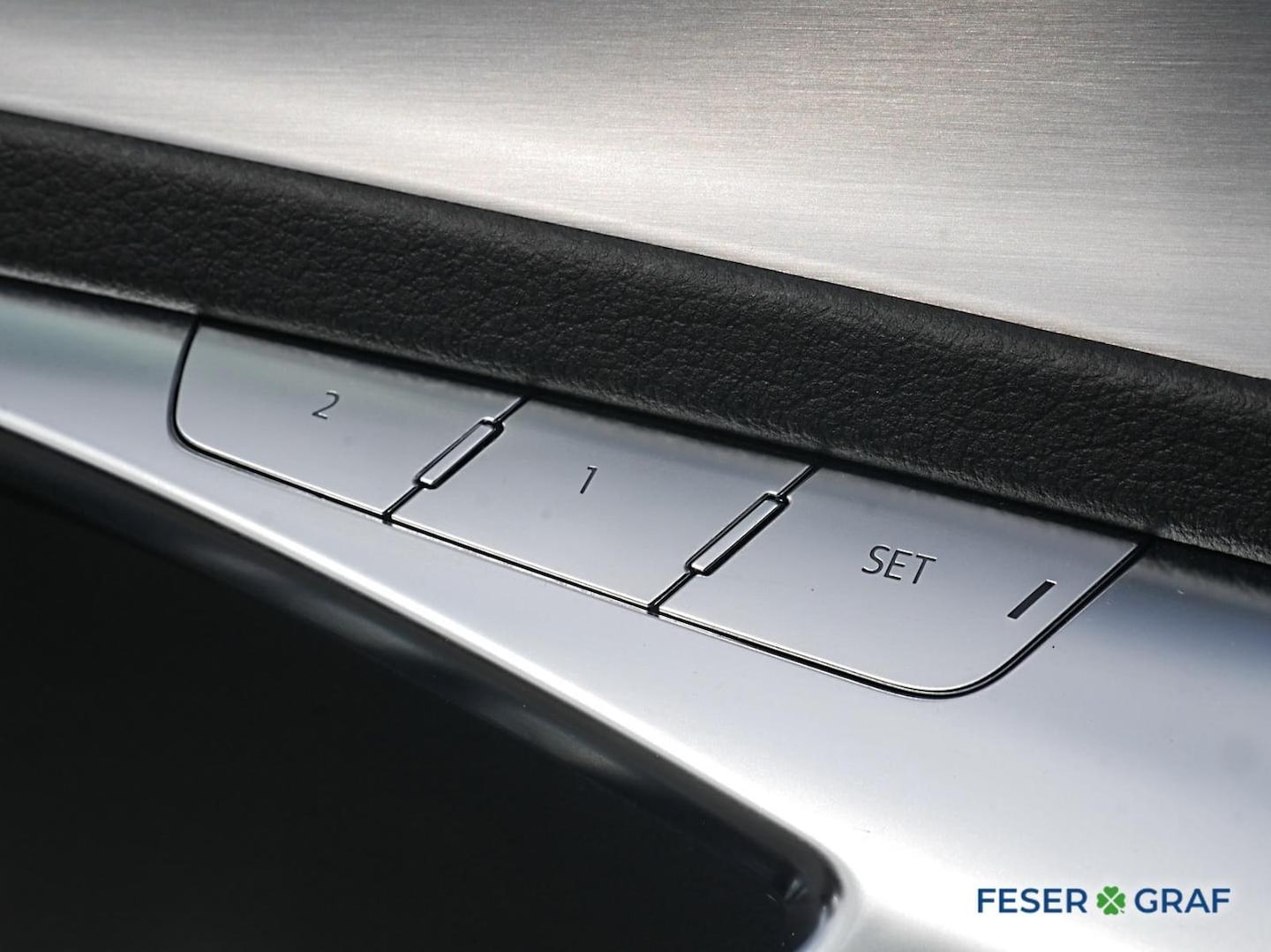 Bild über Audi S6 Avant TDI quattro tiptronic - für weitere Informationen kontaktieren Sie den Audi Partner