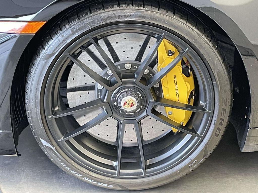 2021 Porsche 911 Turbo S - Photo 11