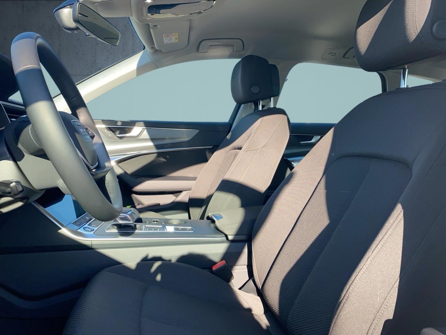 Bild über Audi A6 Avant 45 TDI quattro S tronic - für weitere Informationen kontaktieren Sie den Audi Partner