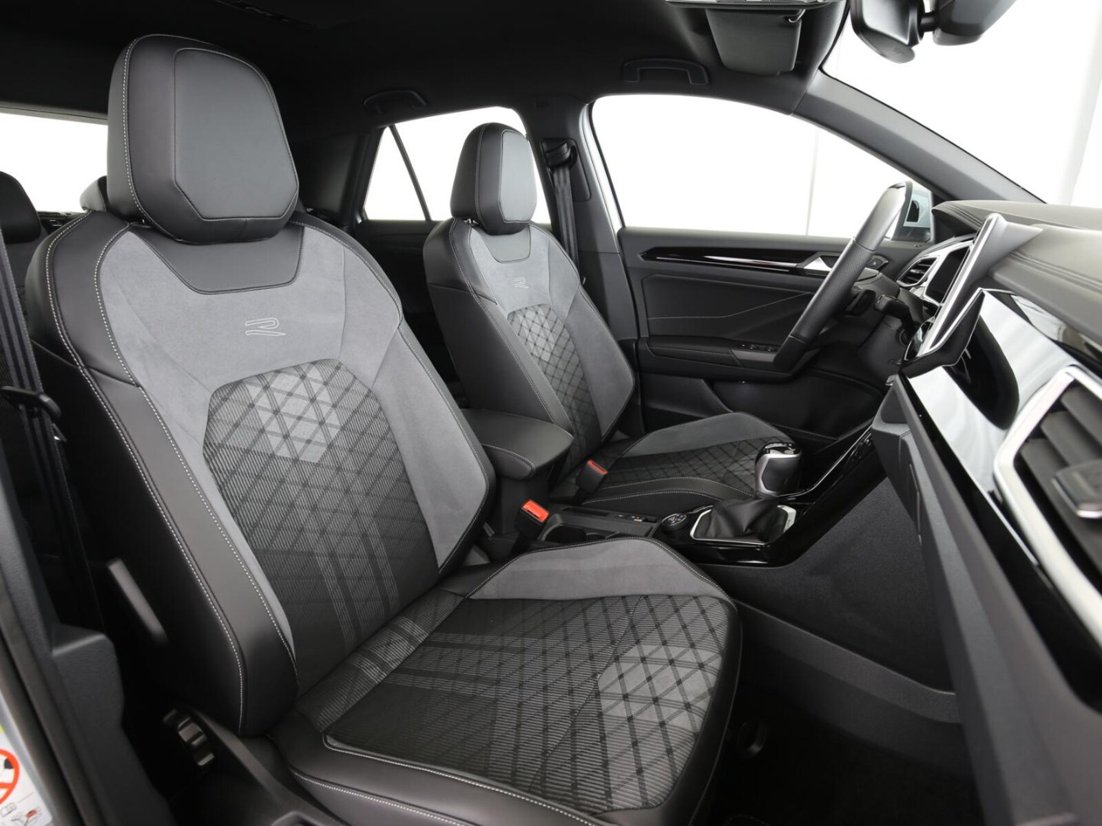 Volkswagen T-Roc – Bild 21