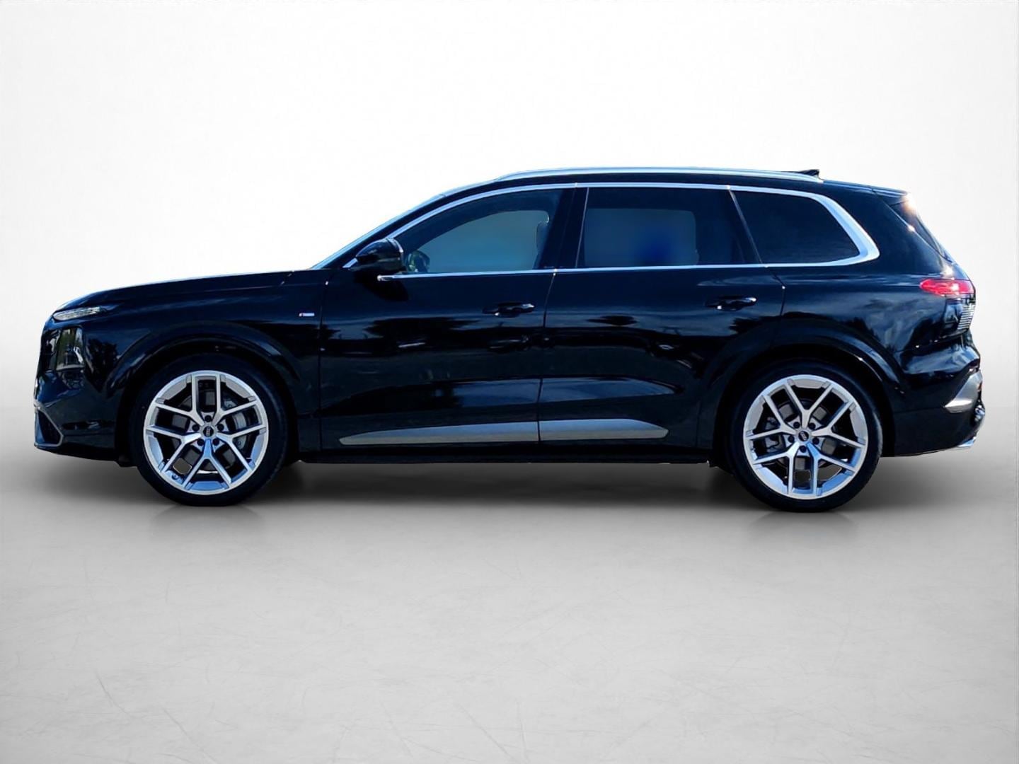 Bild über Audi Q7 SUV TDI quattro 220 kW tiptronic - für weitere Informationen kontaktieren Sie den Audi Partner