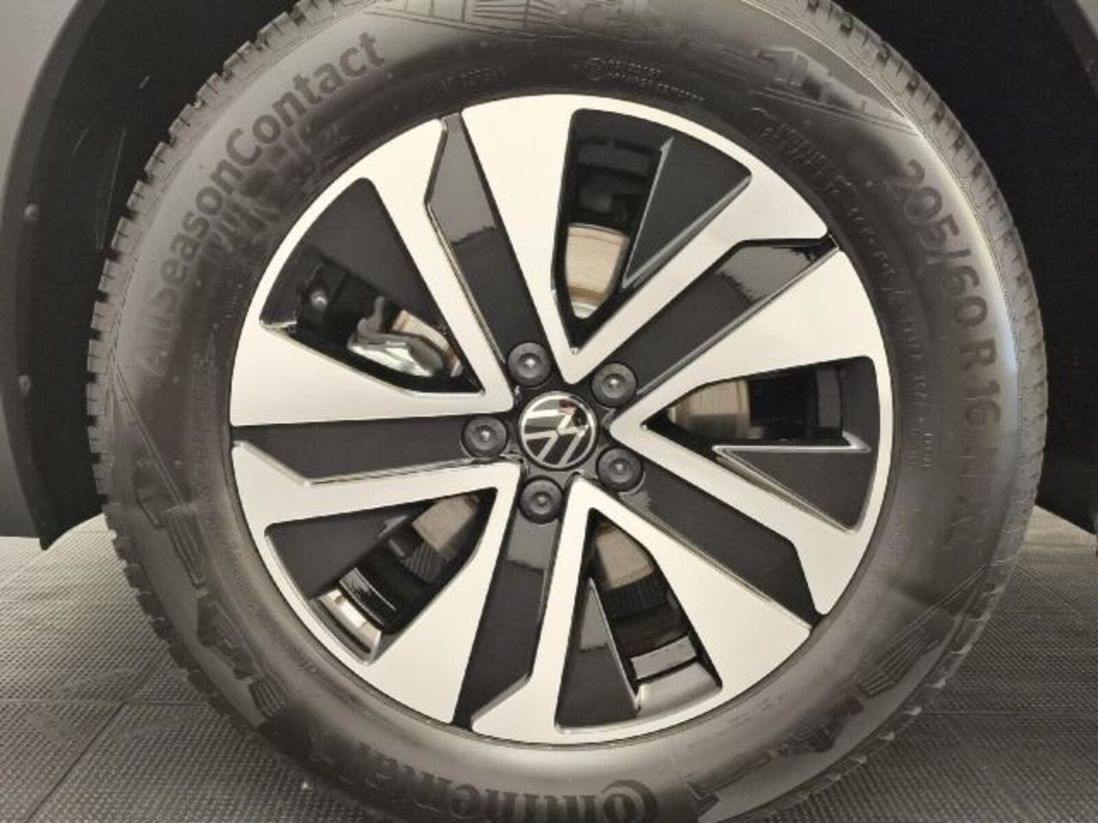 Volkswagen T-Cross – Bild 9