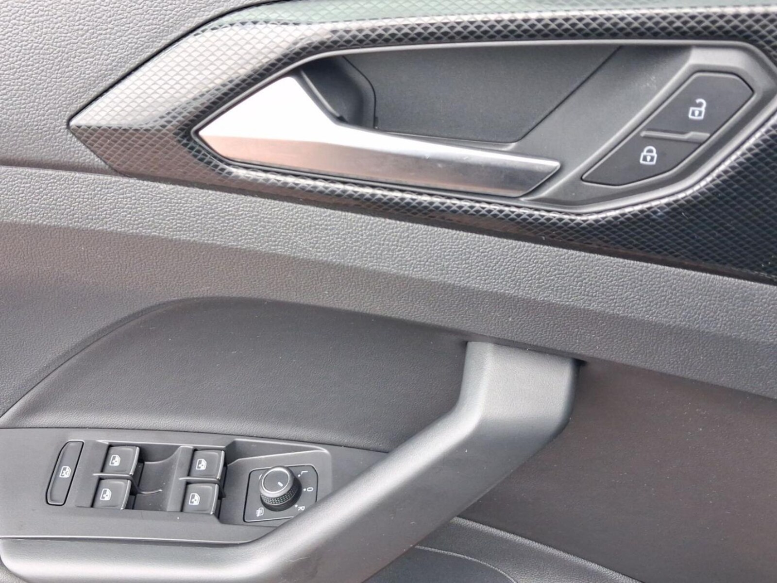 Volkswagen T-Cross – Bild 7