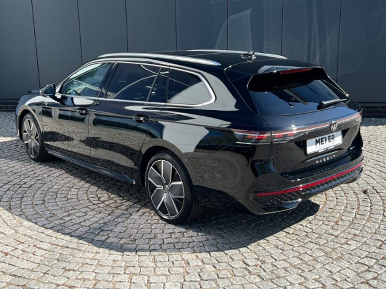 Volkswagen Passat – Bild 6