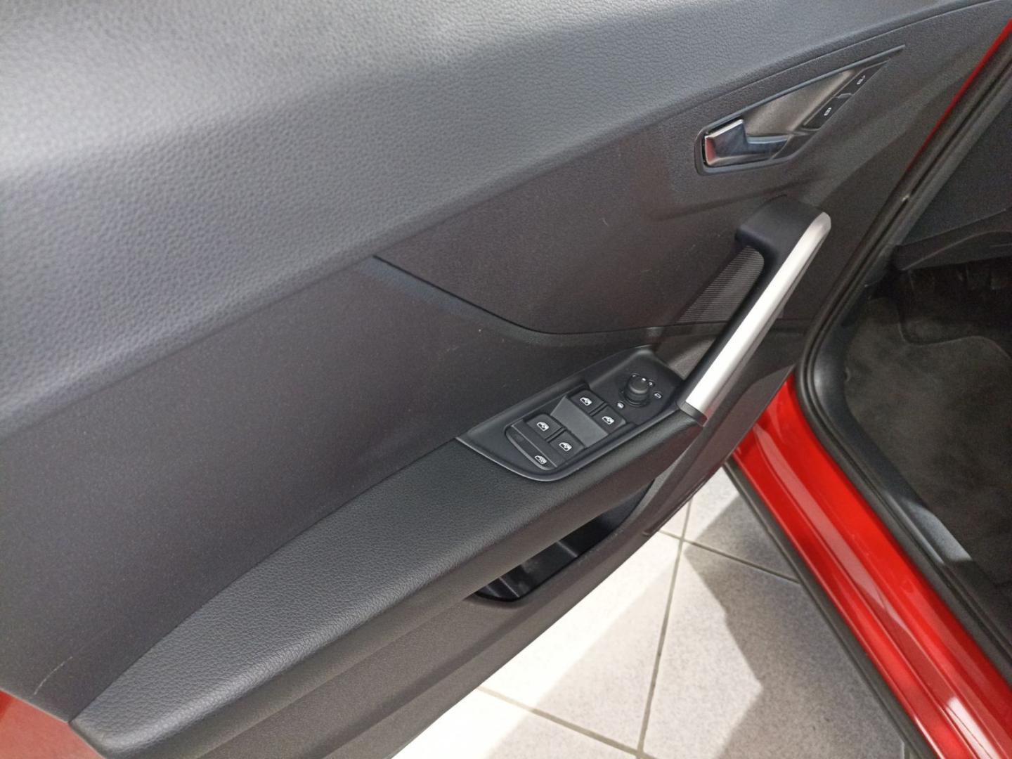 Image about Audi Q2 30 TFSI Schaltgetriebe