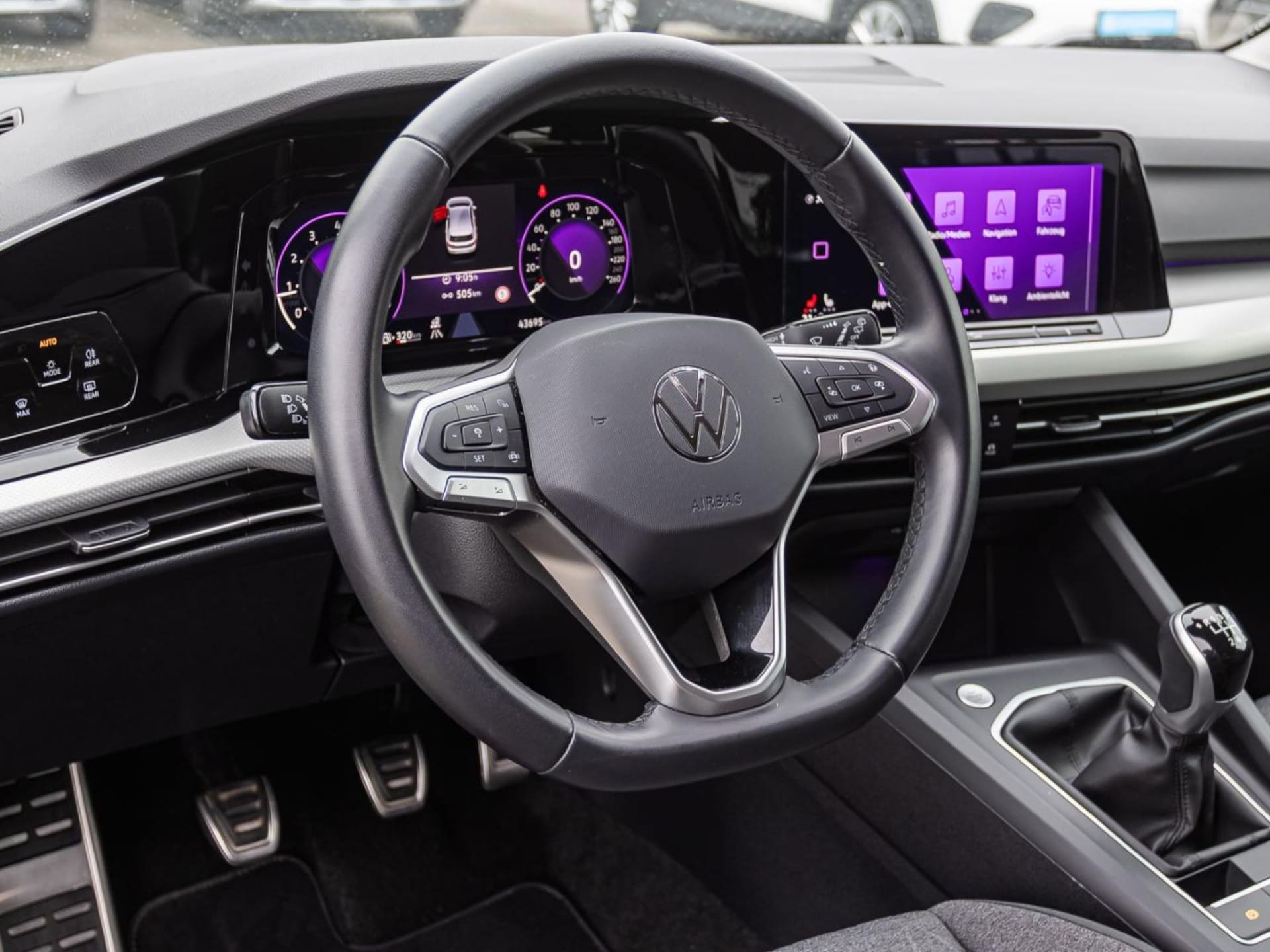Volkswagen Golf MOVE