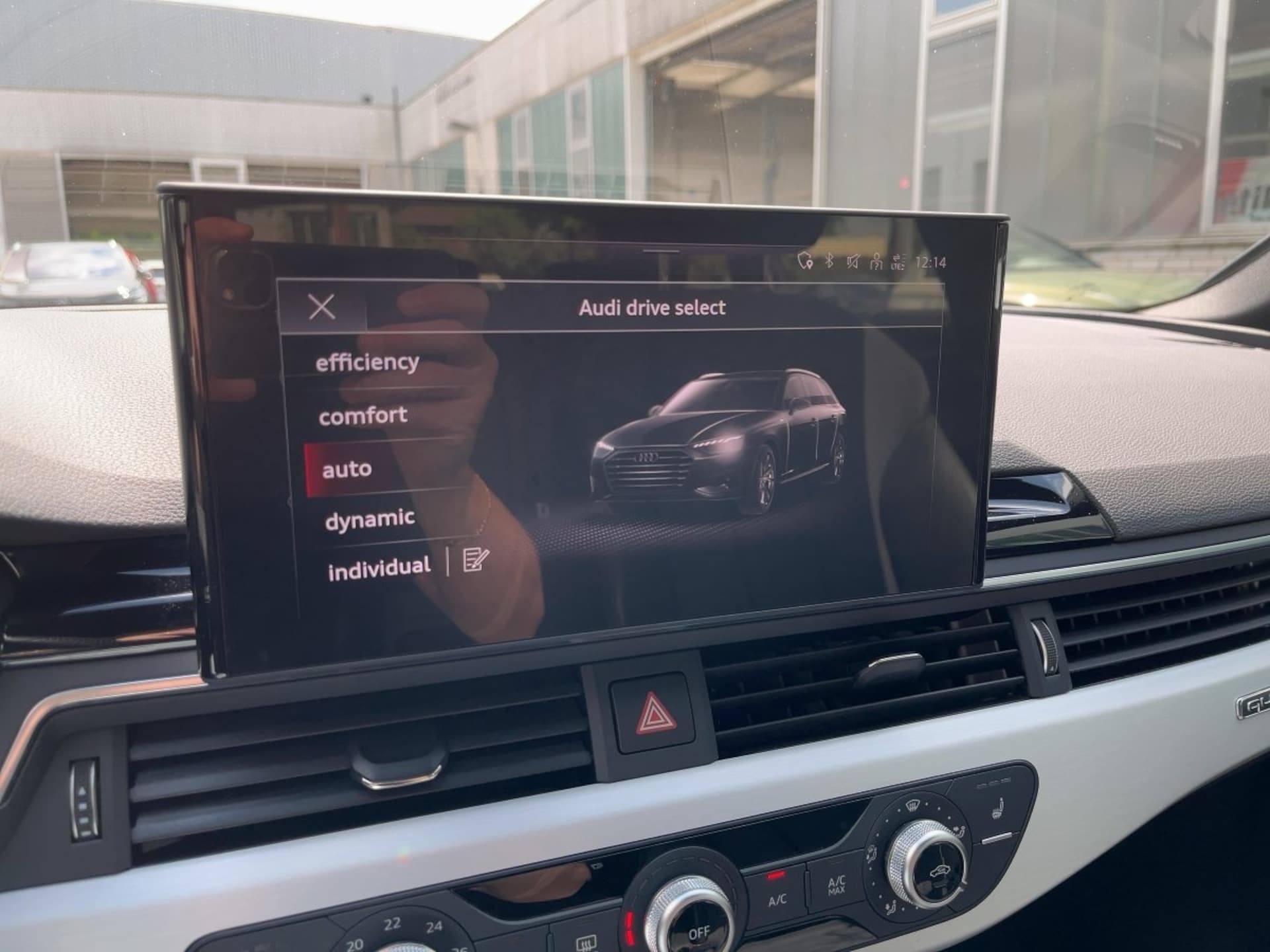 Audi A4 Avant S line