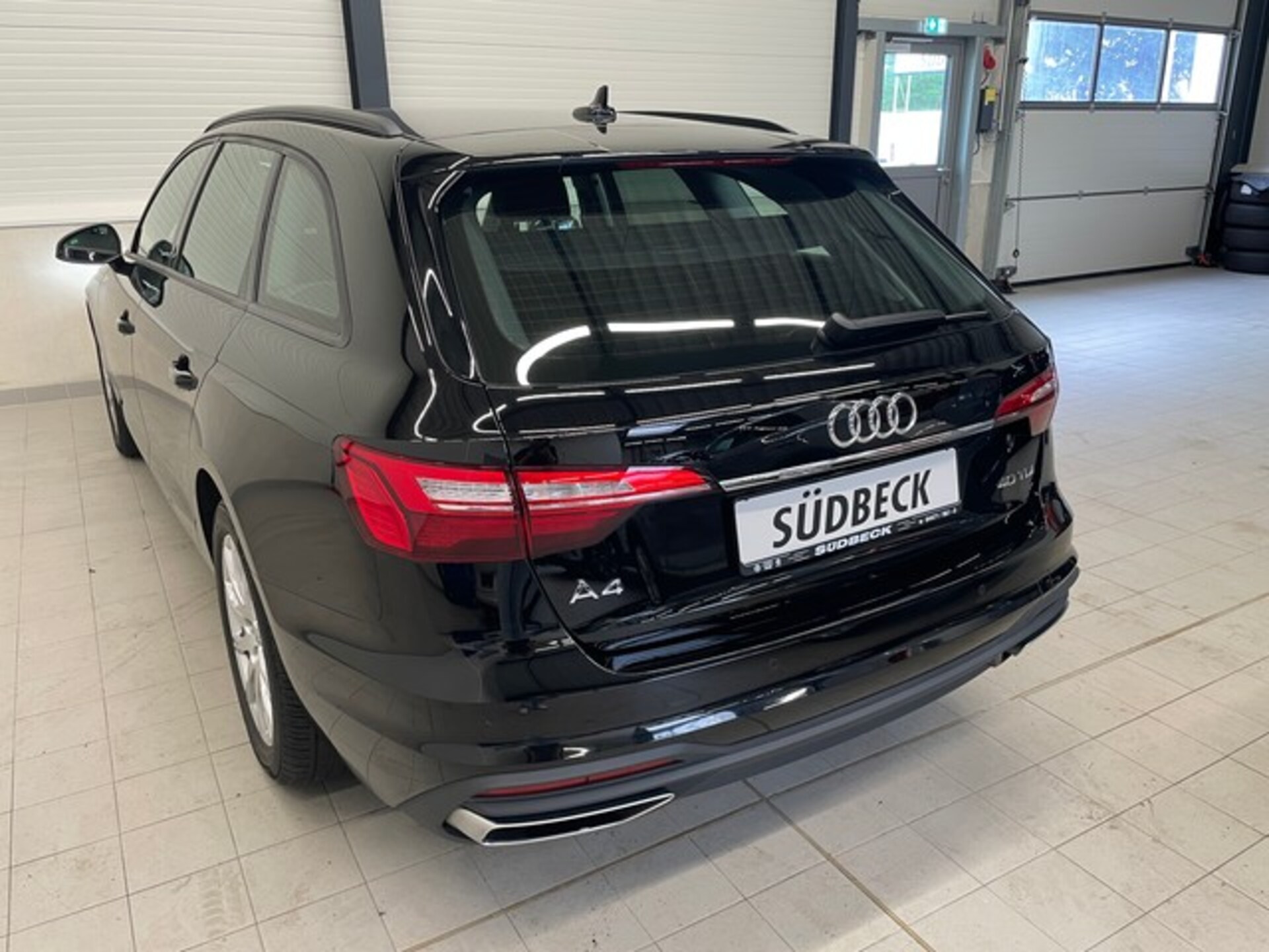 Audi A4 Avant