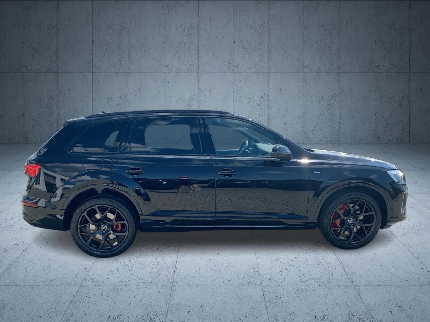Bild über Audi Q7 SUV TFSI e S line business TFSI e quattro 360 kW tiptronic - für weitere Informationen kontaktieren Sie den Audi Partner