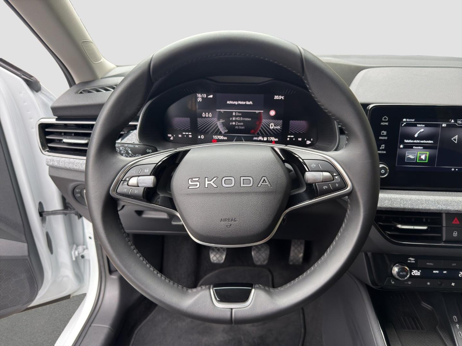 Skoda Scala Tour