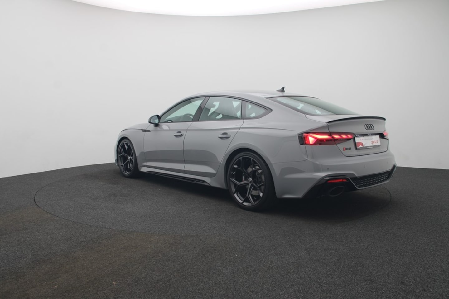 Bild über Audi RS 5 Sportback TFSI quattro tiptronic - für weitere Informationen kontaktieren Sie den Audi Partner