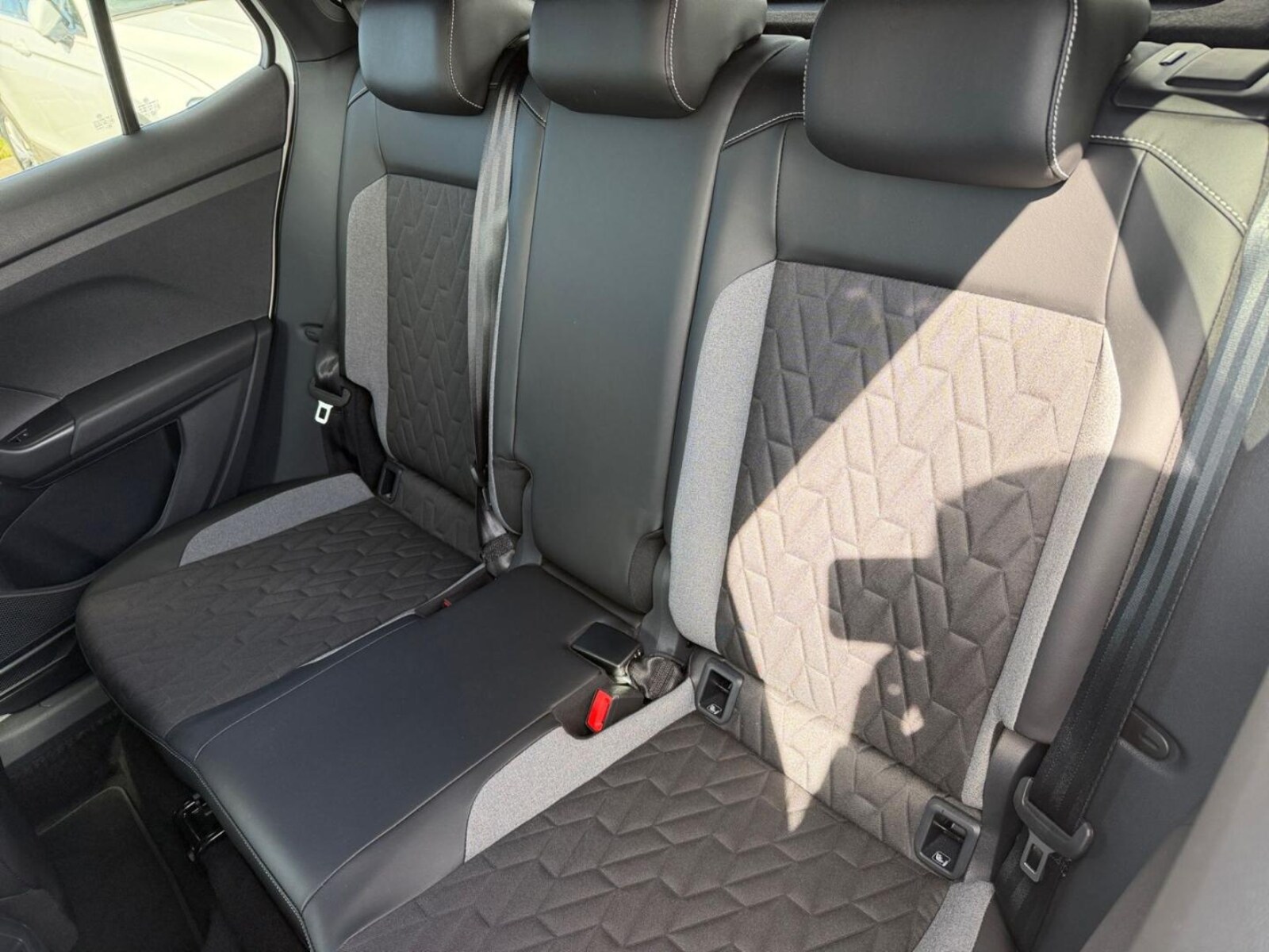 Volkswagen T-Cross – Bild 14