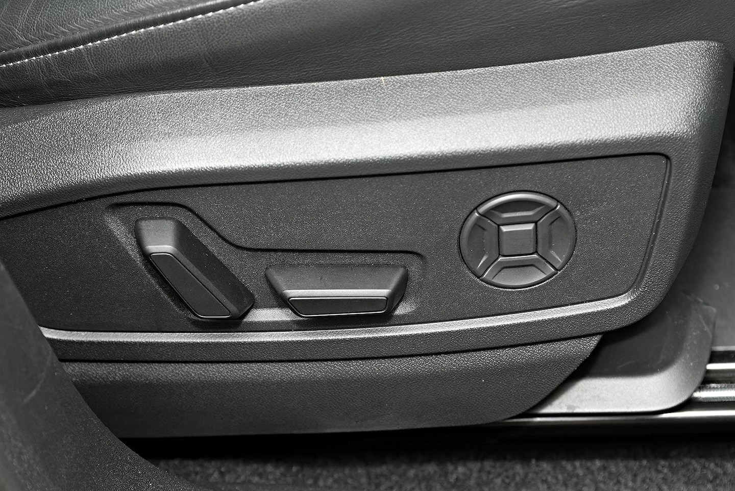 Image about Audi Q5 SUV TFSI 150 kW