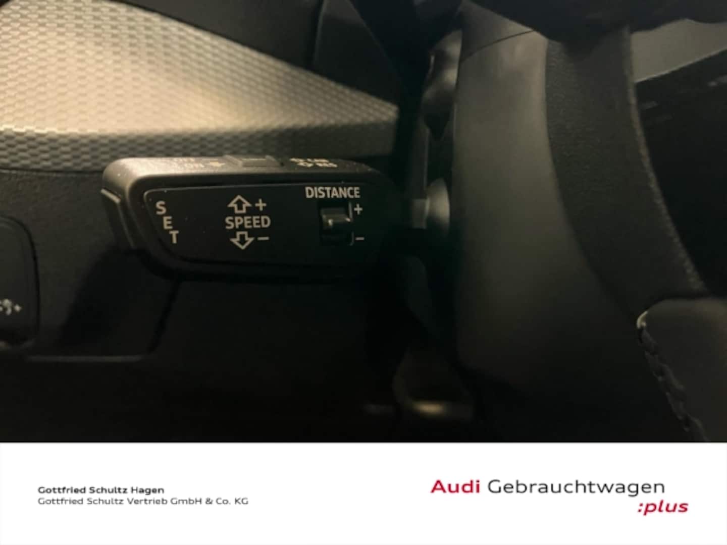 Bild über Audi Q2 S line 35 TFSI S tronic - für weitere Informationen kontaktieren Sie den Audi Partner