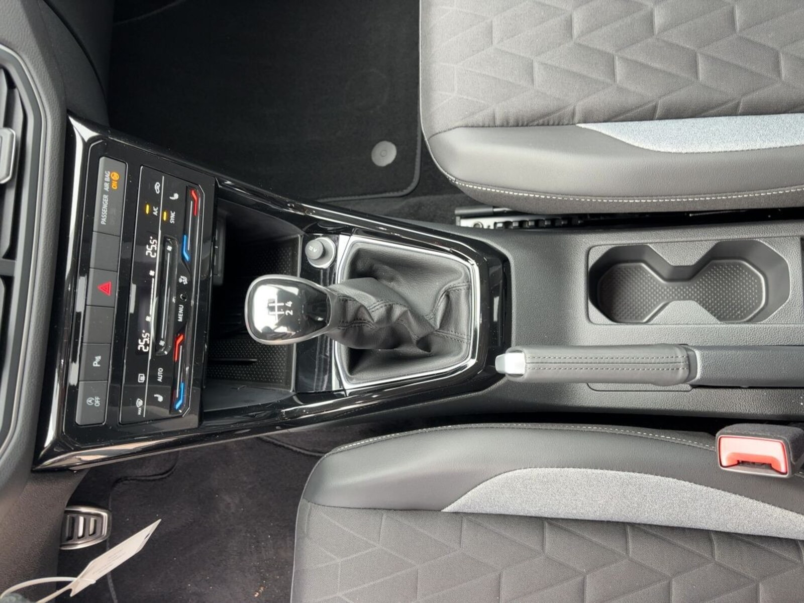 Volkswagen T-Cross – Bild 16