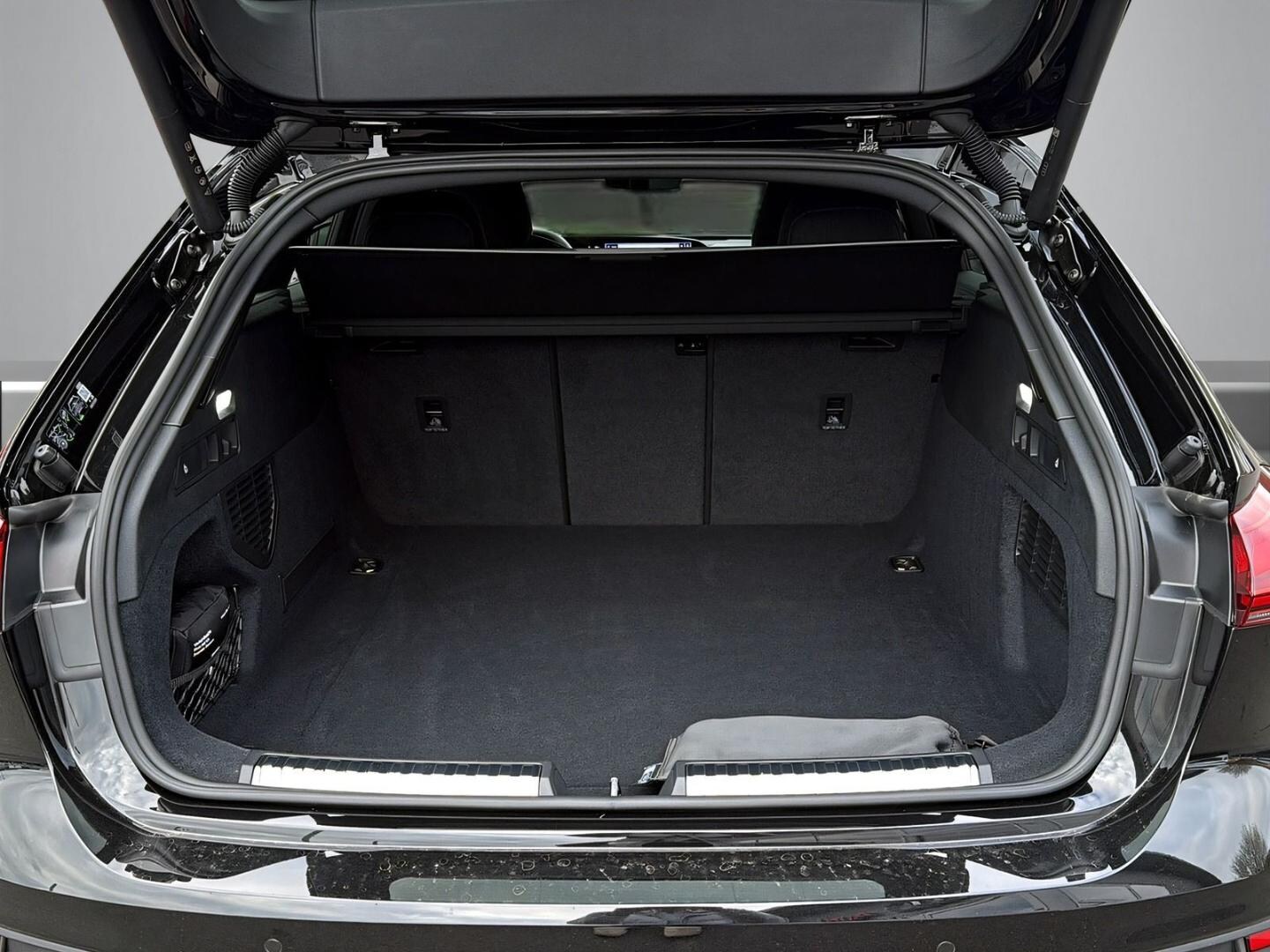 Bild über Audi A5 Avant TDI quattro 150 kW S tronic - für weitere Informationen kontaktieren Sie den Audi Partner
