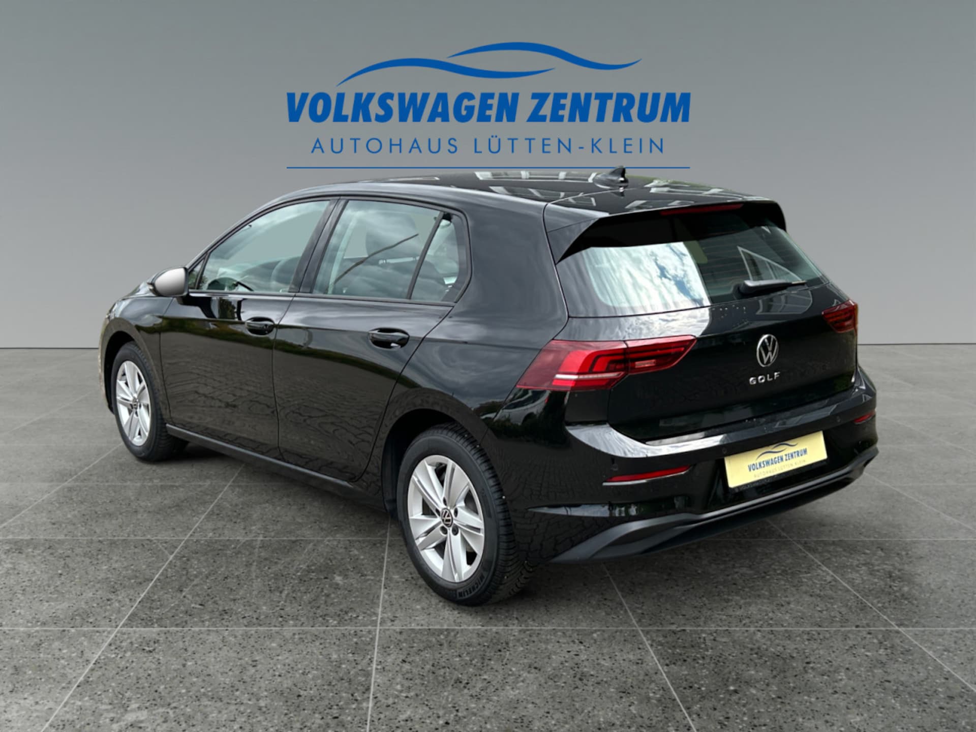 Volkswagen Golf Life
