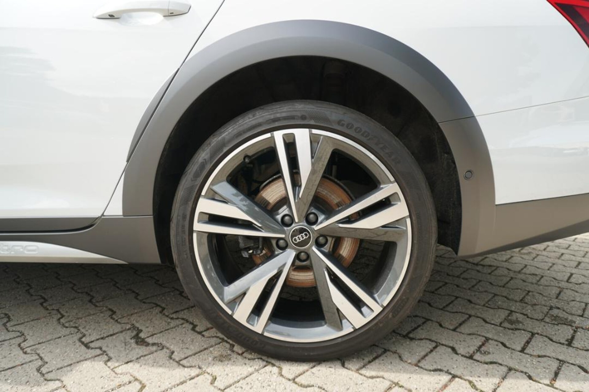 Audi A6 allroad quattro