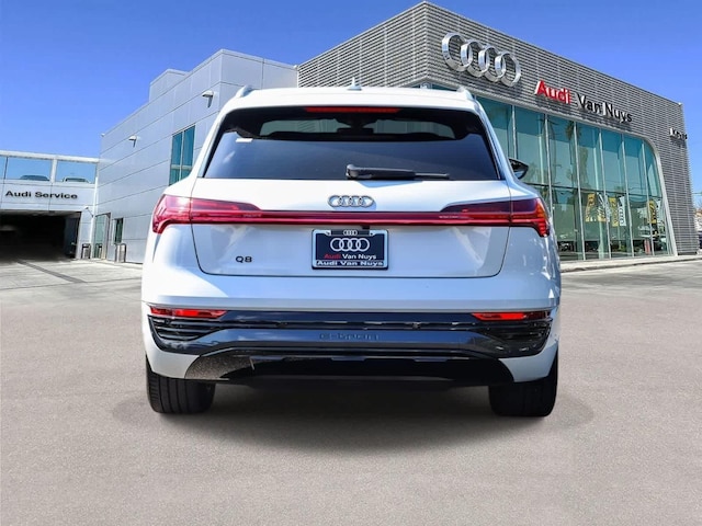 2024 Audi Q8 e-tron