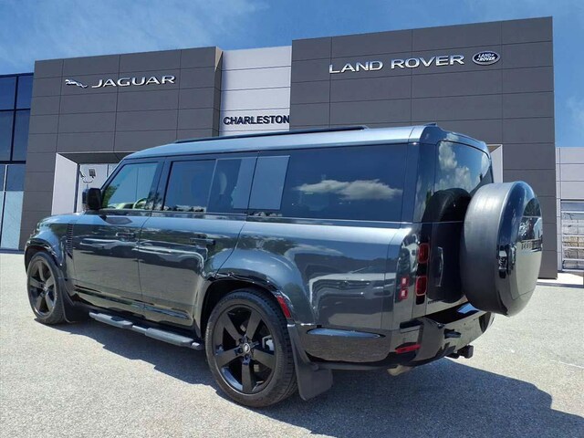2025 Land Rover Defender