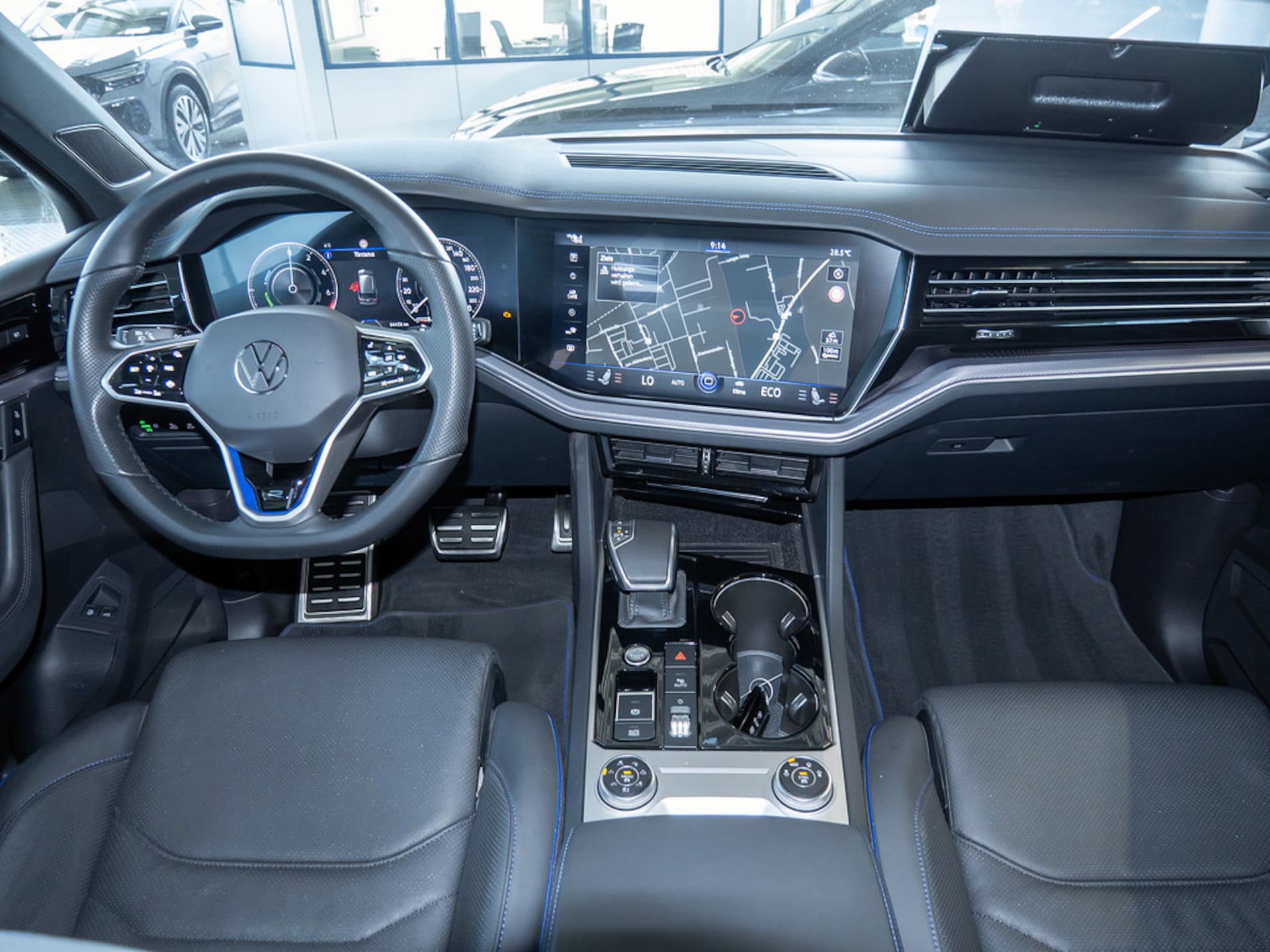 Volkswagen Touareg R