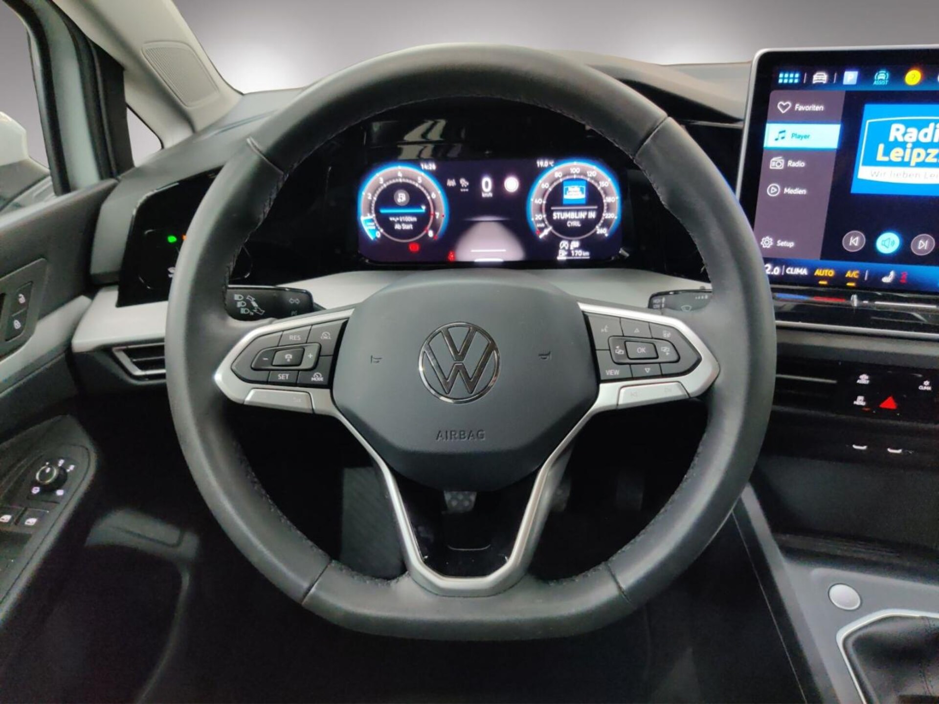 Volkswagen Golf Life