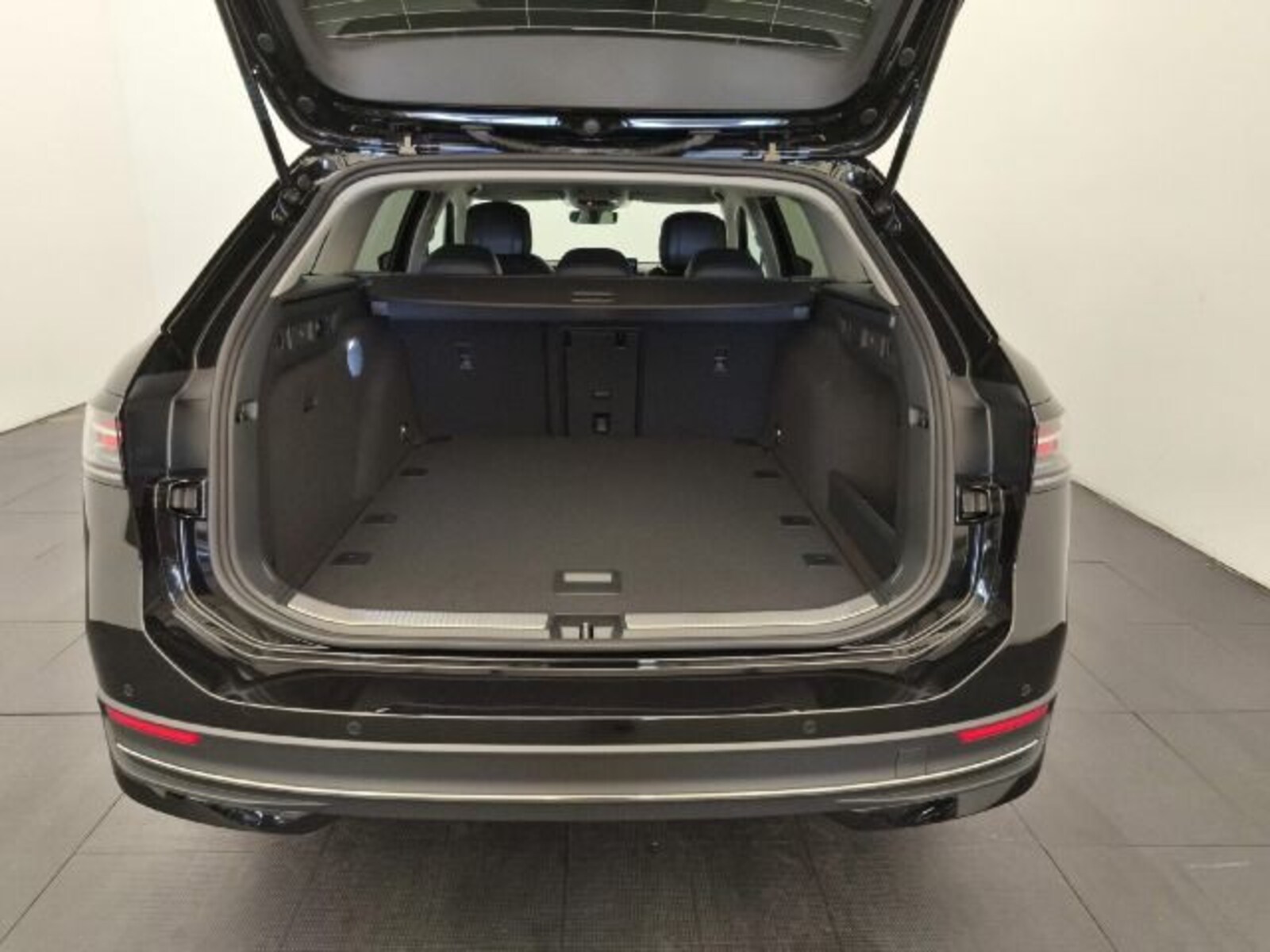 Volkswagen Passat – Bild 8