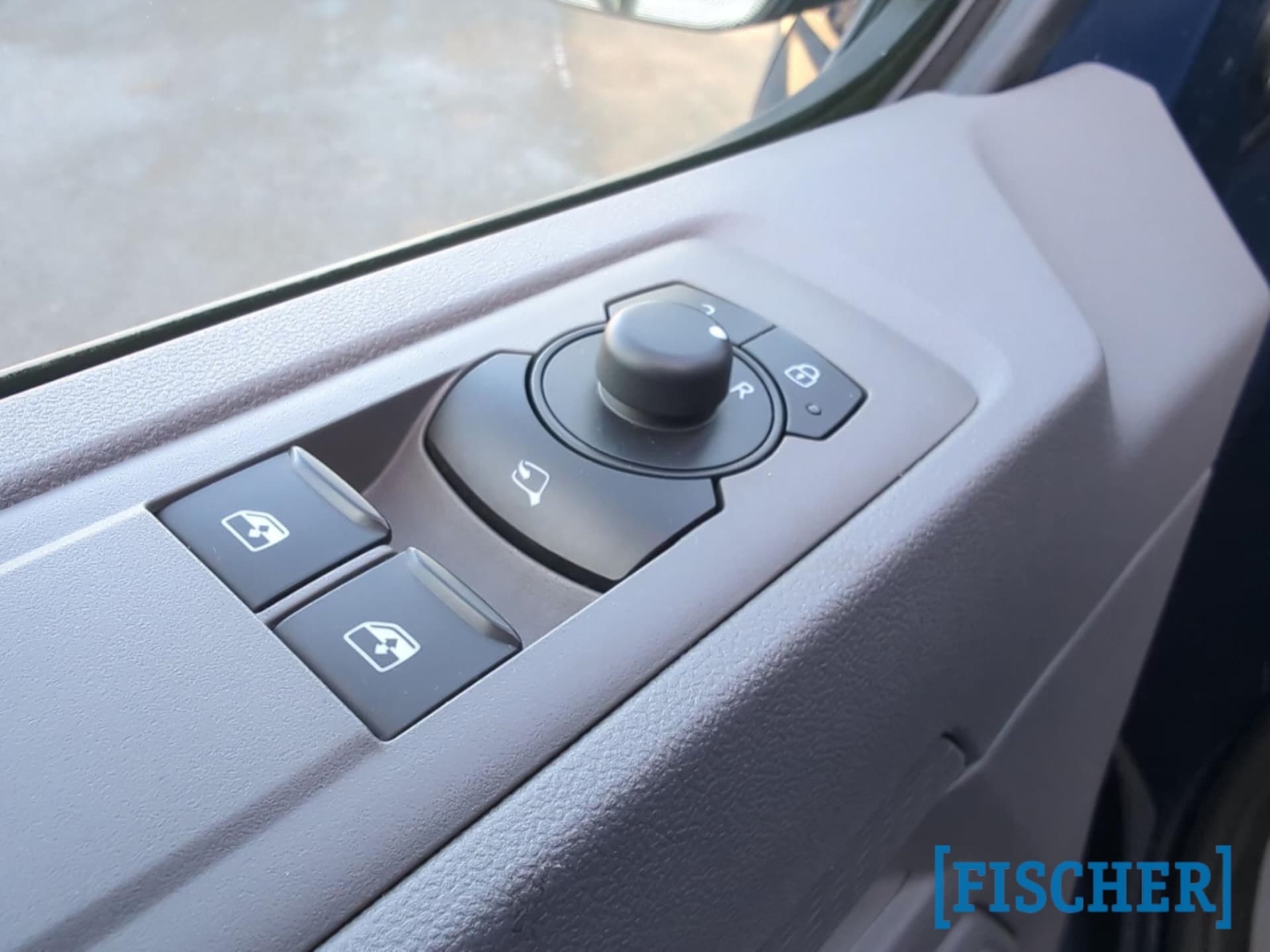 Volkswagen Transporter Kasten langer Radstand
