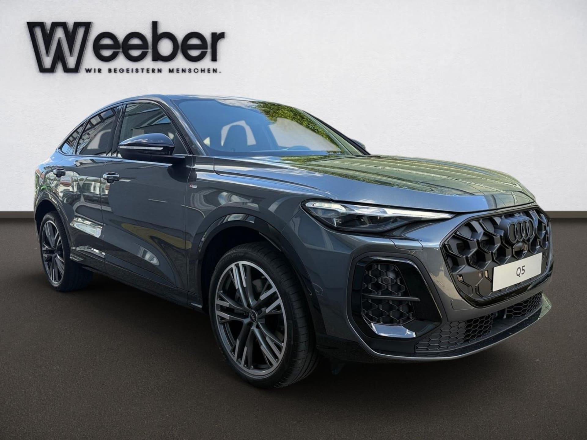 Audi Q5 Sportback edition one