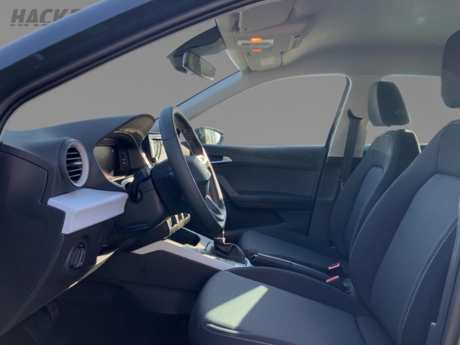 SEAT Arona – Bild 7
